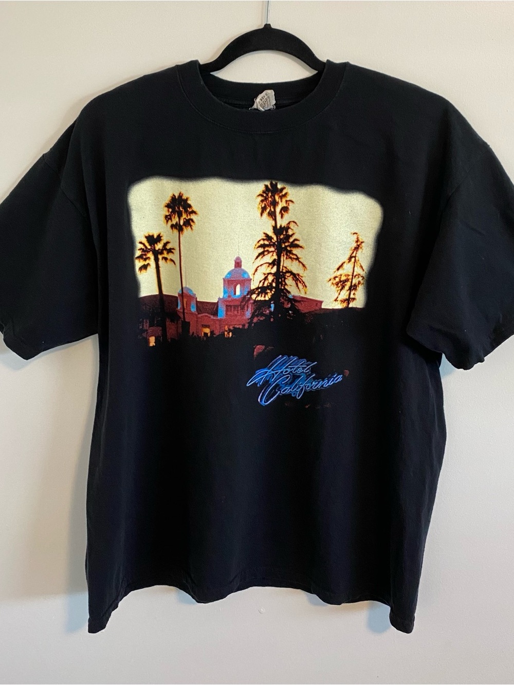 2009 Eagles Millennium Concerts Shirt Sz XXL Men’s 
(Ago A-2)